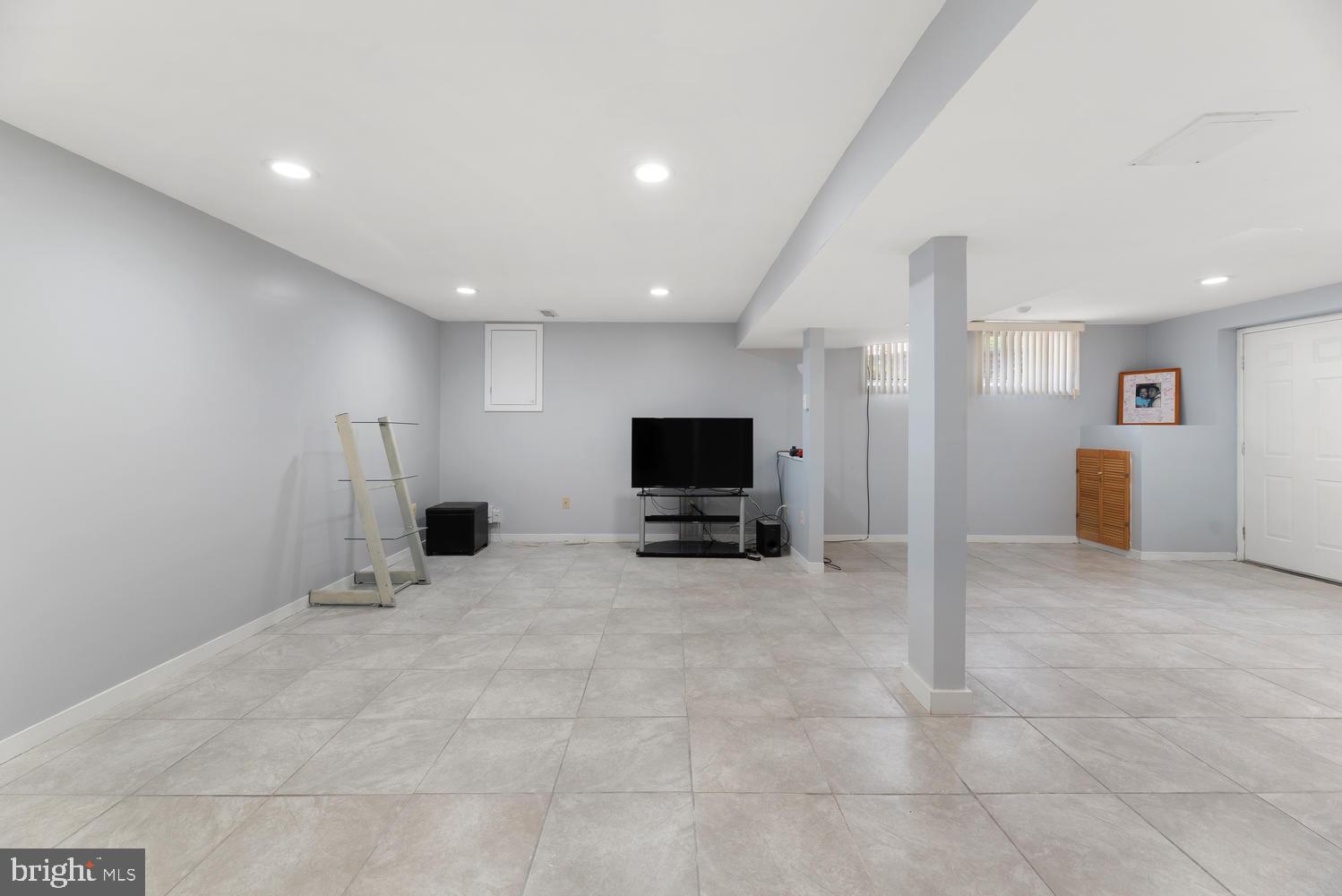 3135 Ripple Road Baltimore, MD 21244 - Photo 48 of 62