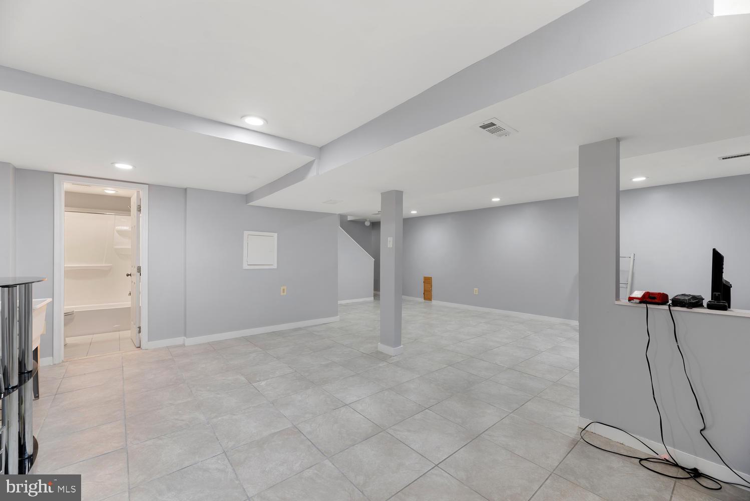 3135 Ripple Road Baltimore, MD 21244 - Photo 54 of 62