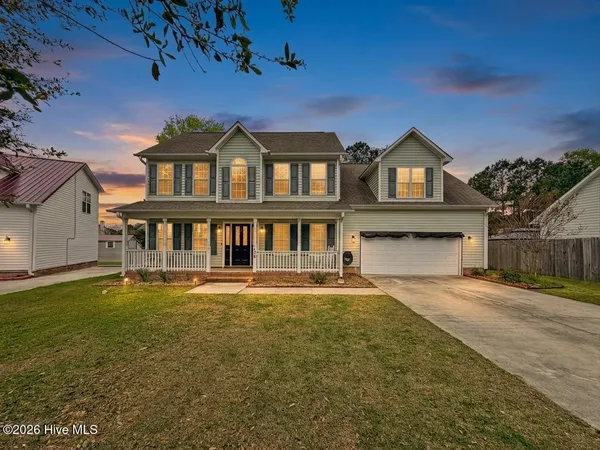 $389,900 | 120 Birdie Court, Jacksonville, NC 28540