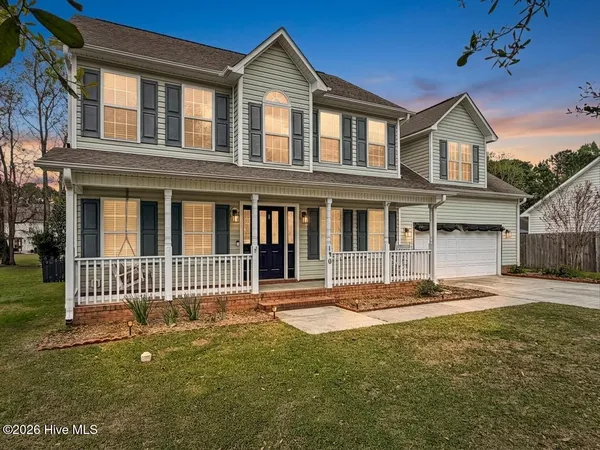 $389,900 | 120 Birdie Court, Jacksonville, NC 28540