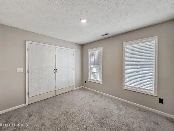 $389,900 | 120 Birdie Court, Jacksonville, NC 28540