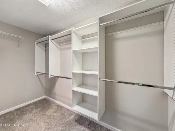 $389,900 | 120 Birdie Court, Jacksonville, NC 28540
