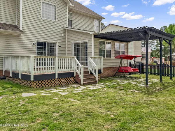 $389,900 | 120 Birdie Court, Jacksonville, NC 28540