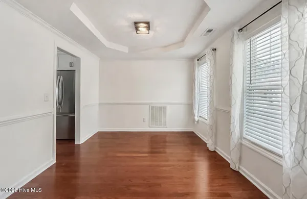 $389,900 | 120 Birdie Court, Jacksonville, NC 28540