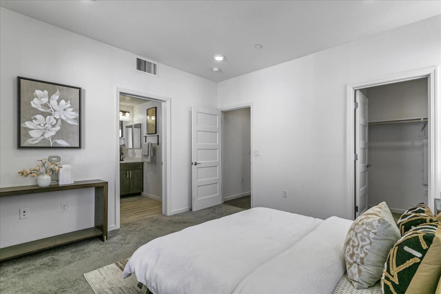 202 Agustin Narvaez Street, Unit 2 San Jose, CA 95136 - Photo 22 of 32