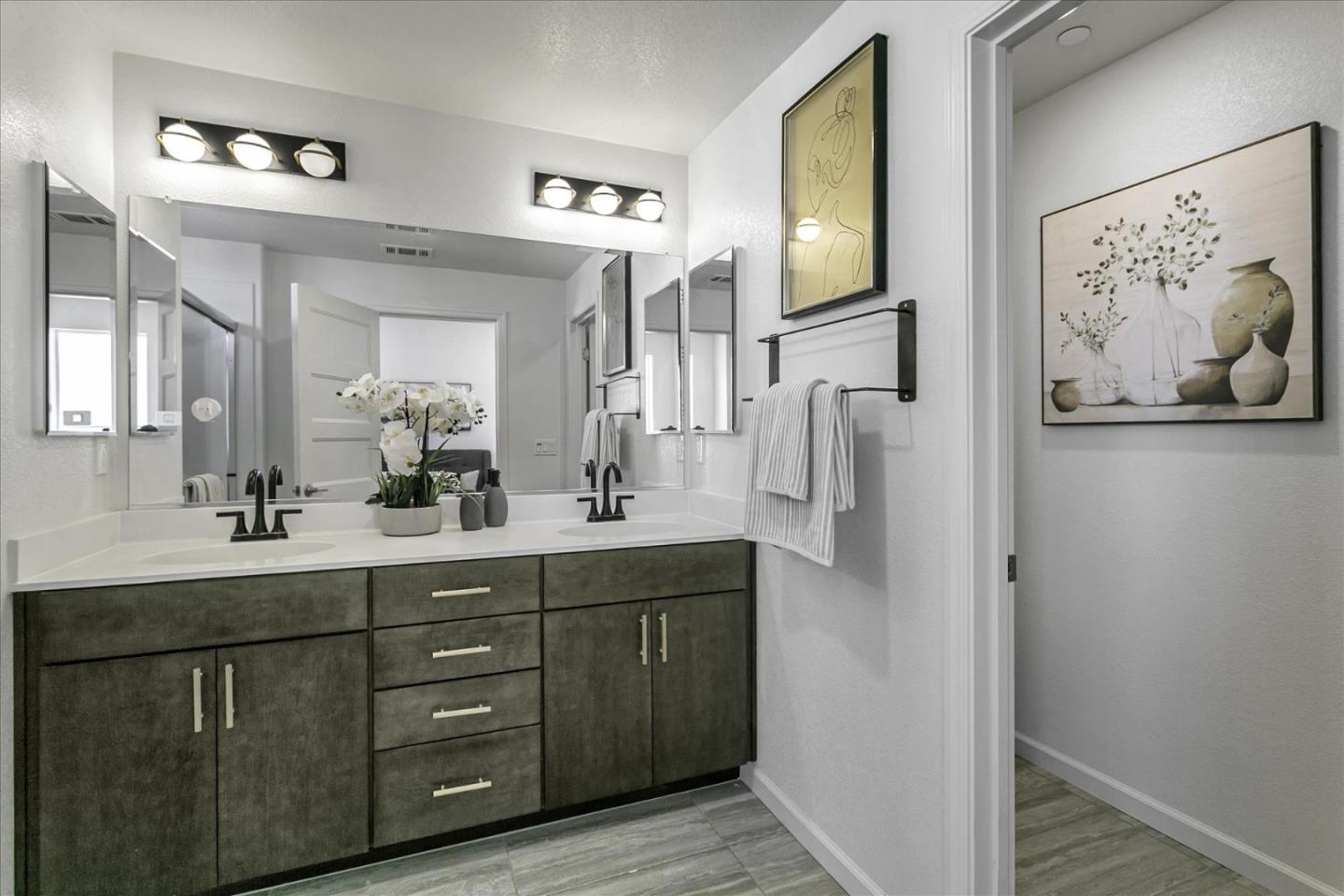 202 Agustin Narvaez Street, Unit 2 San Jose, CA 95136 - Photo 24 of 32