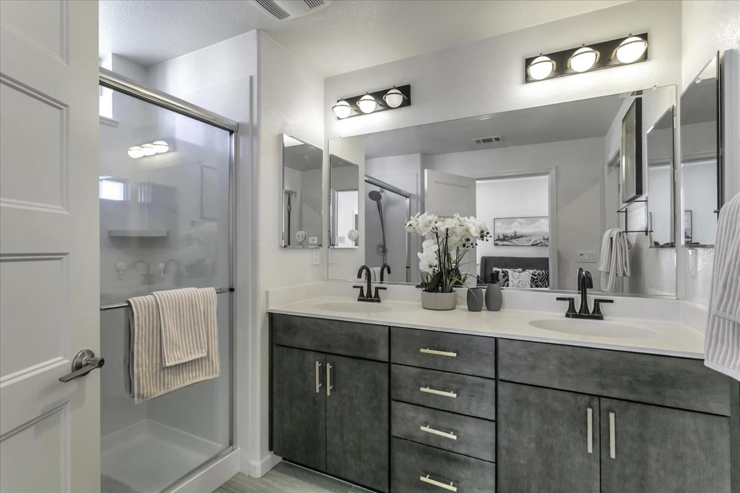 202 Agustin Narvaez Street, Unit 2 San Jose, CA 95136 - Photo 26 of 32