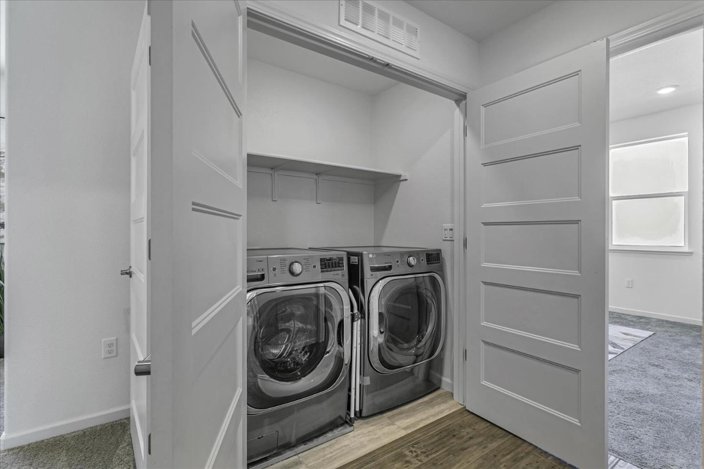 202 Agustin Narvaez Street, Unit 2 San Jose, CA 95136 - Photo 28 of 32