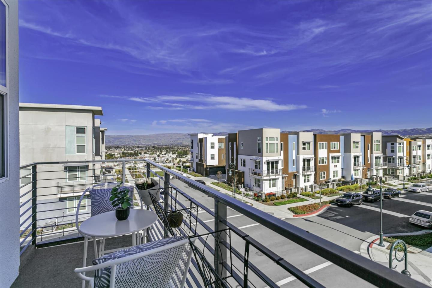 202 Agustin Narvaez Street, Unit 2 San Jose, CA 95136 - Photo 30 of 32