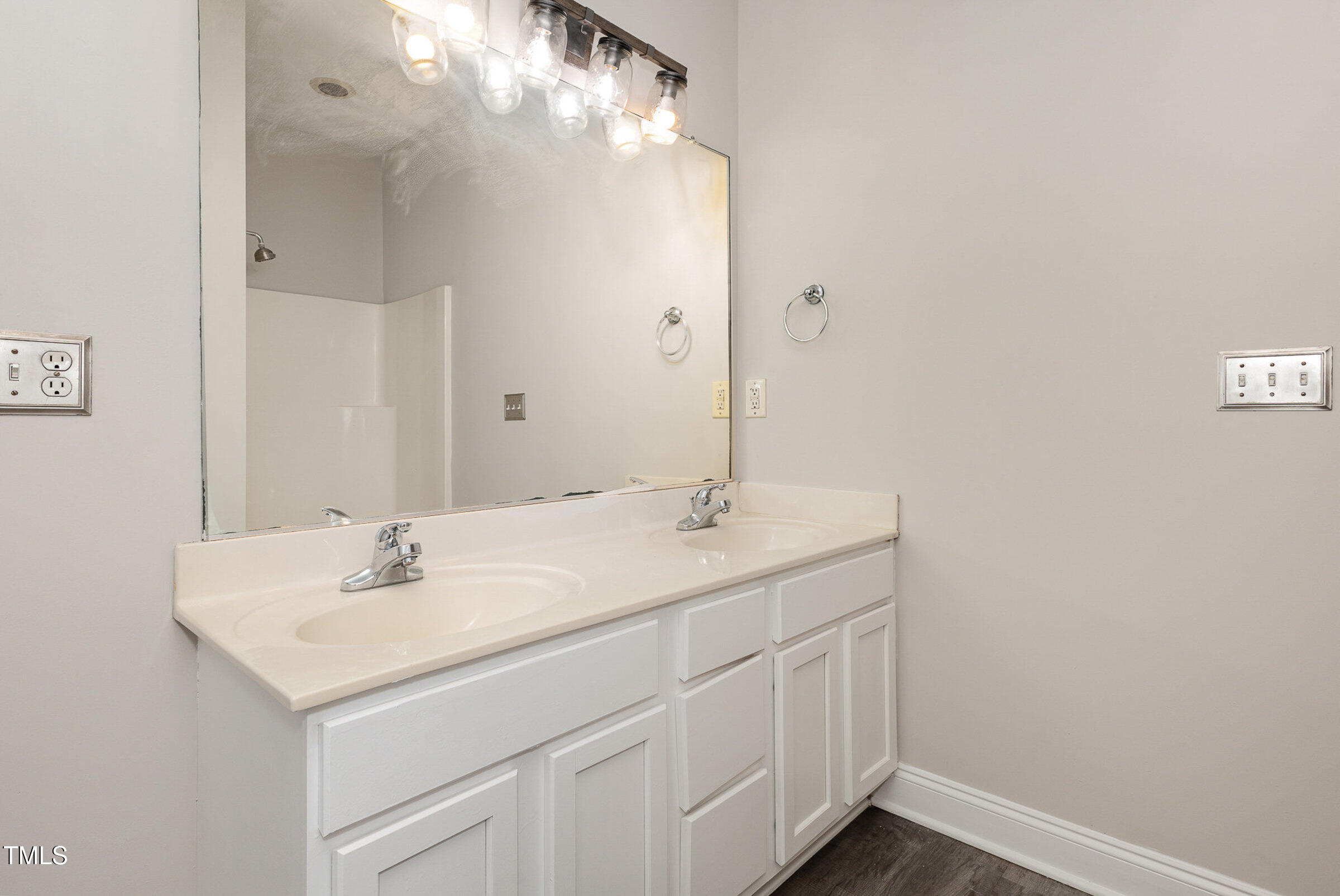 10920 Connally Lane Raleigh, NC 27614 - Photo 13 of 23 016_file_245