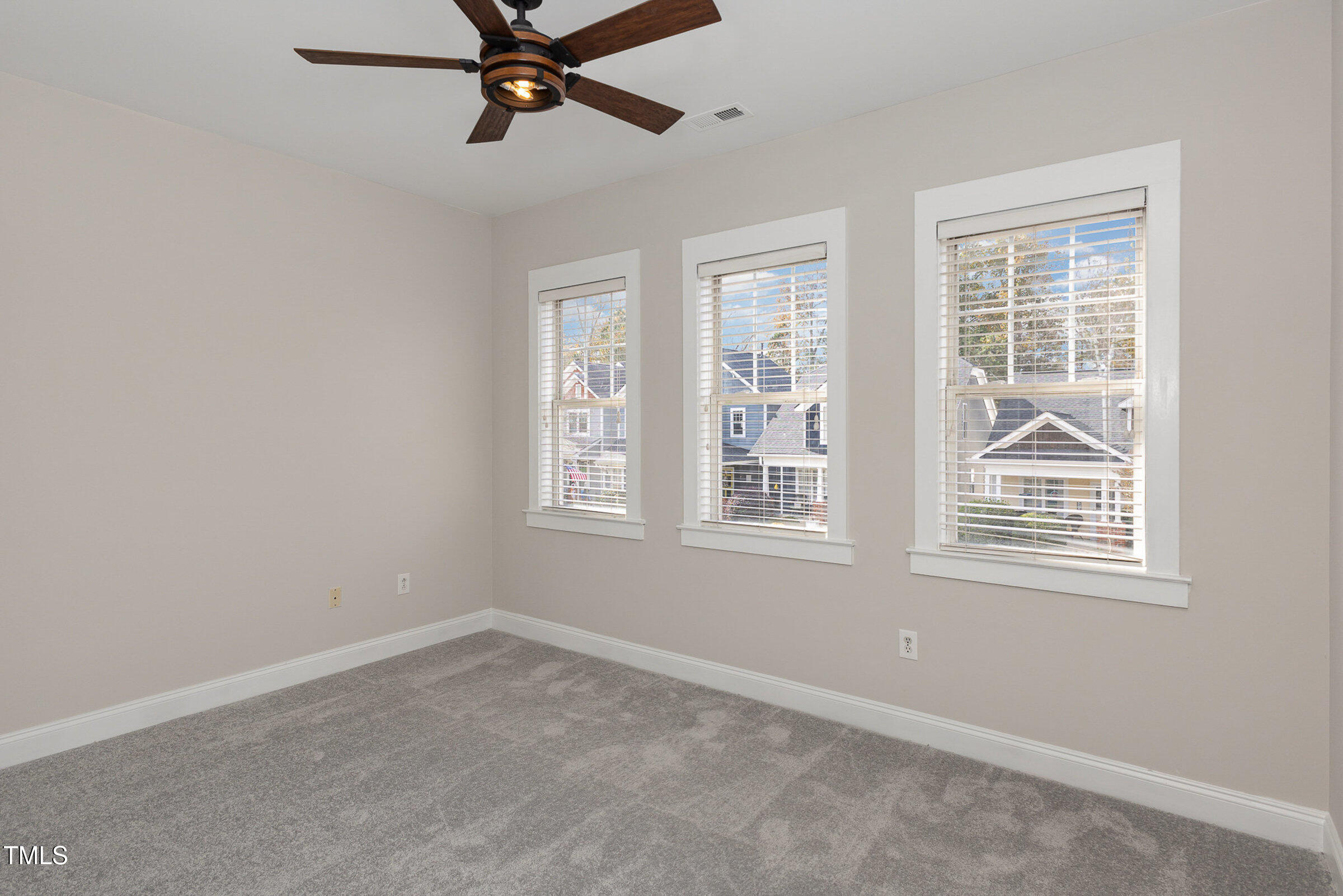 10920 Connally Lane Raleigh, NC 27614 - Photo 17 of 23 020_file_968