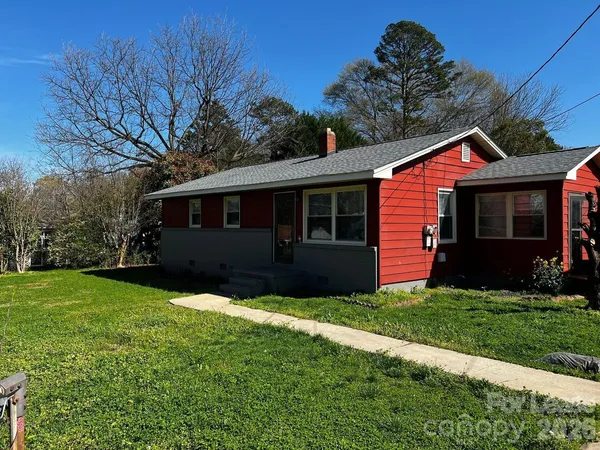 $1,940 | 106 Adcock Street, Belmont, NC 28012