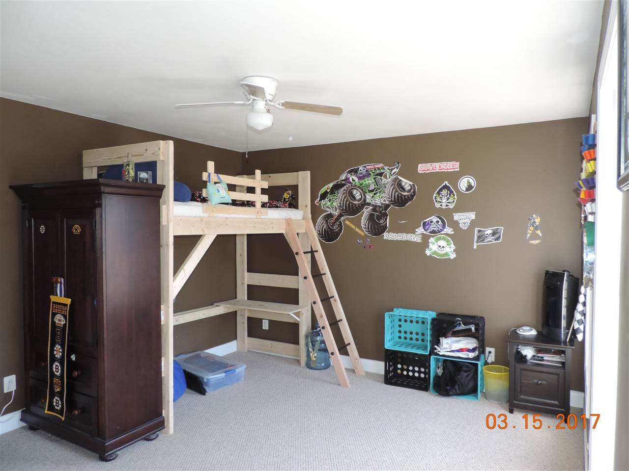 26 Pond Road Raymond, NH 03077 - Photo 22 of 40