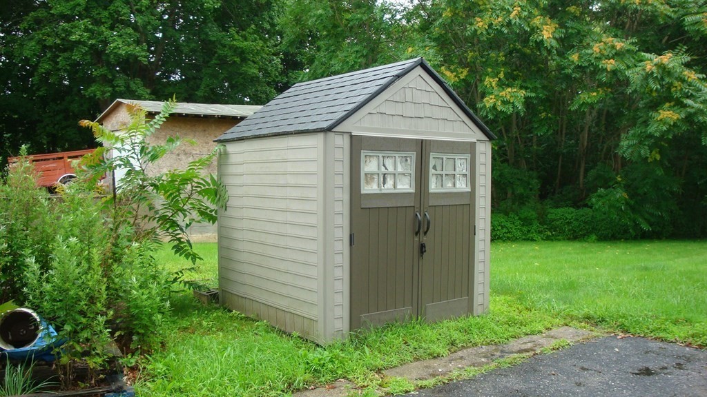 8 George Street Webster, MA 01570 - Photo 31 of 36 Gallery Image 31