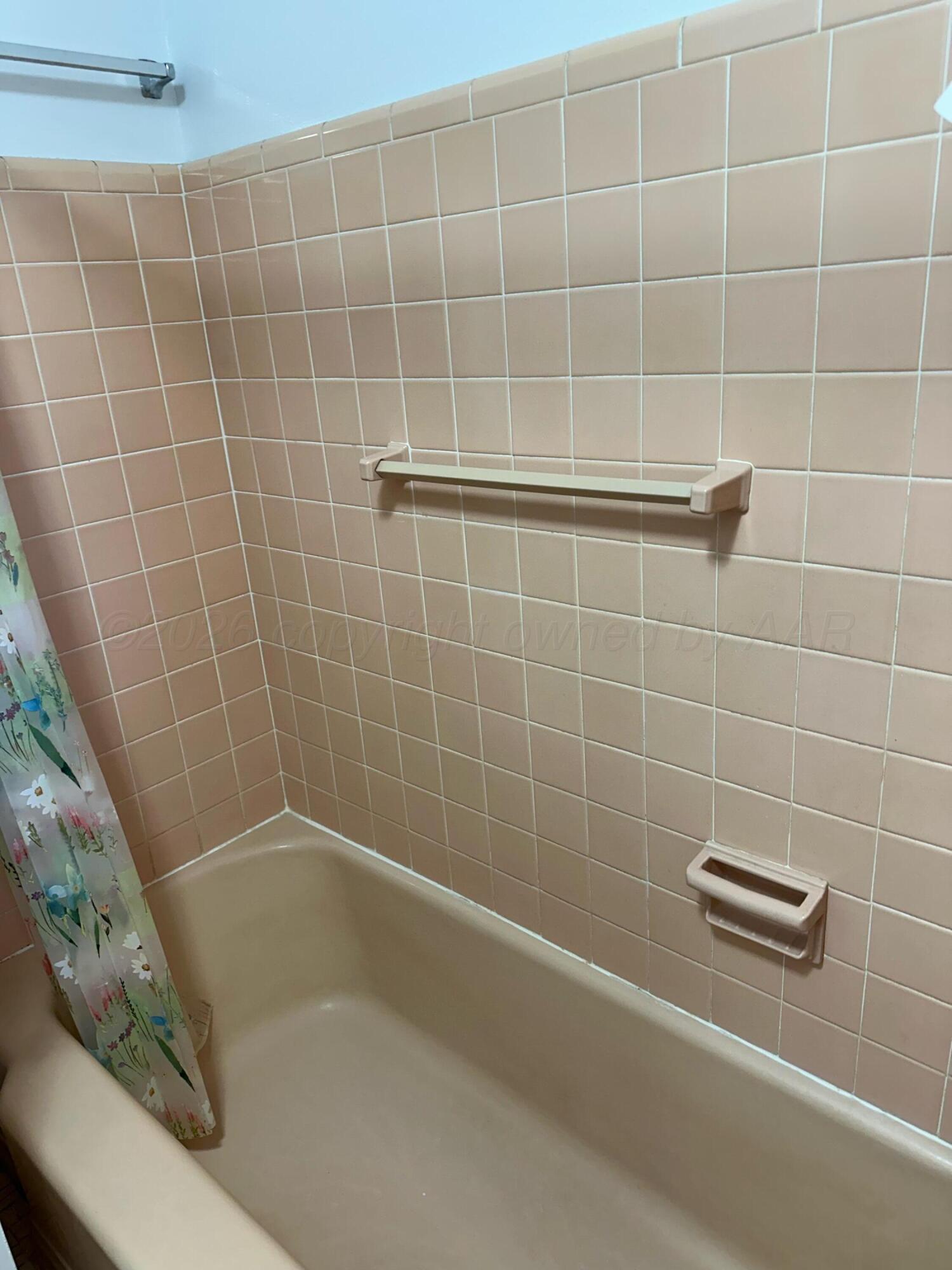 303 Tansy Street Borger, TX 79007 - Photo 13 of 27 IMG_3396