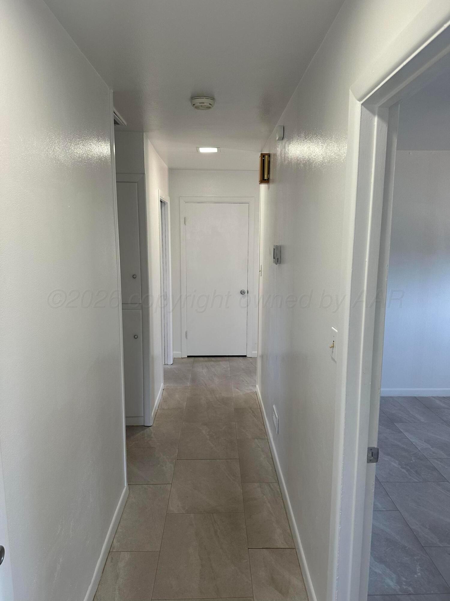 303 Tansy Street Borger, TX 79007 - Photo 6 of 27 IMG_3393