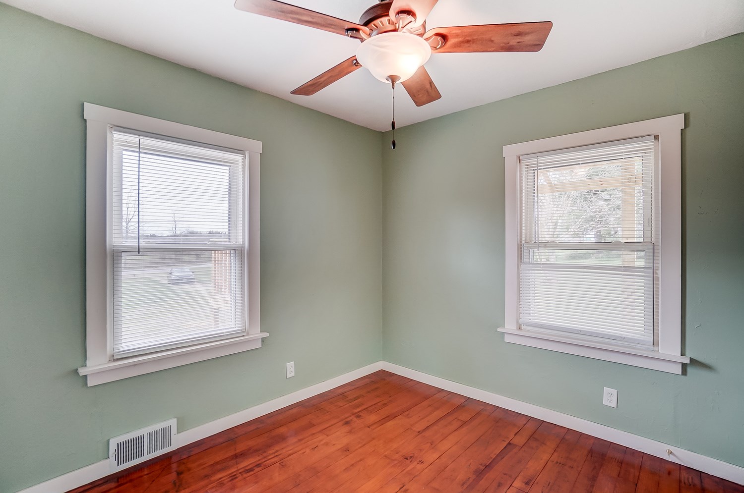 9404 Lower Huntington Road Fort Wayne, IN 46809 - Photo 19 of 36