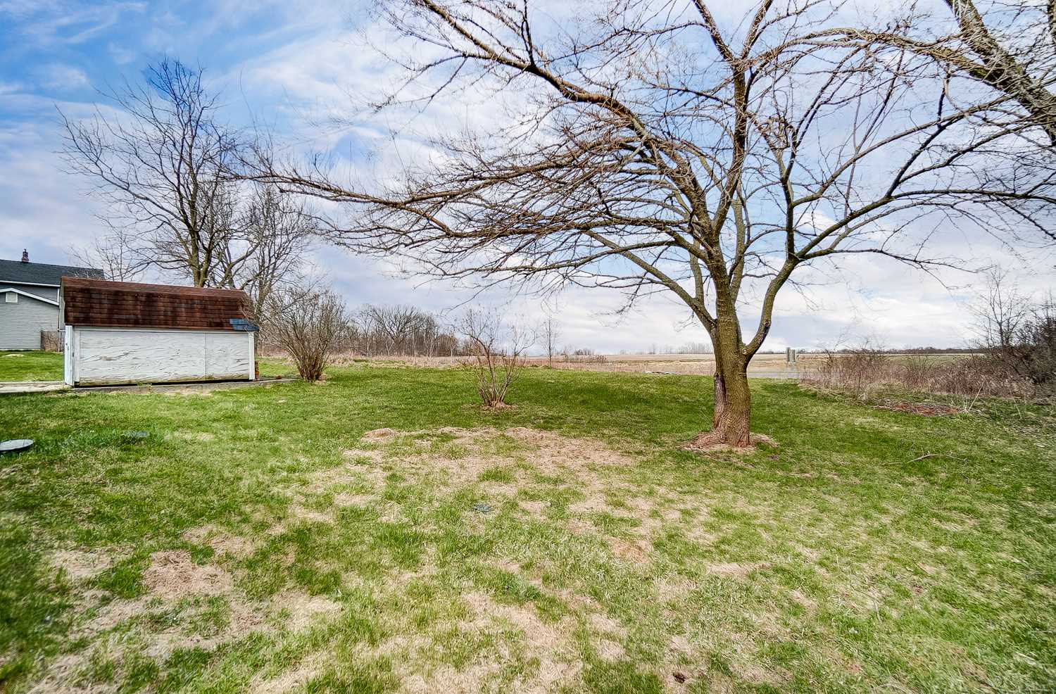 9404 Lower Huntington Road Fort Wayne, IN 46809 - Photo 28 of 36