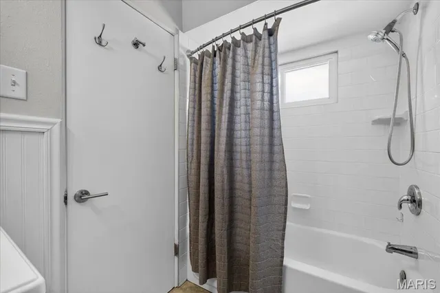 $525,000 | 2402 St Giles Road, St. Louis, MO 63122