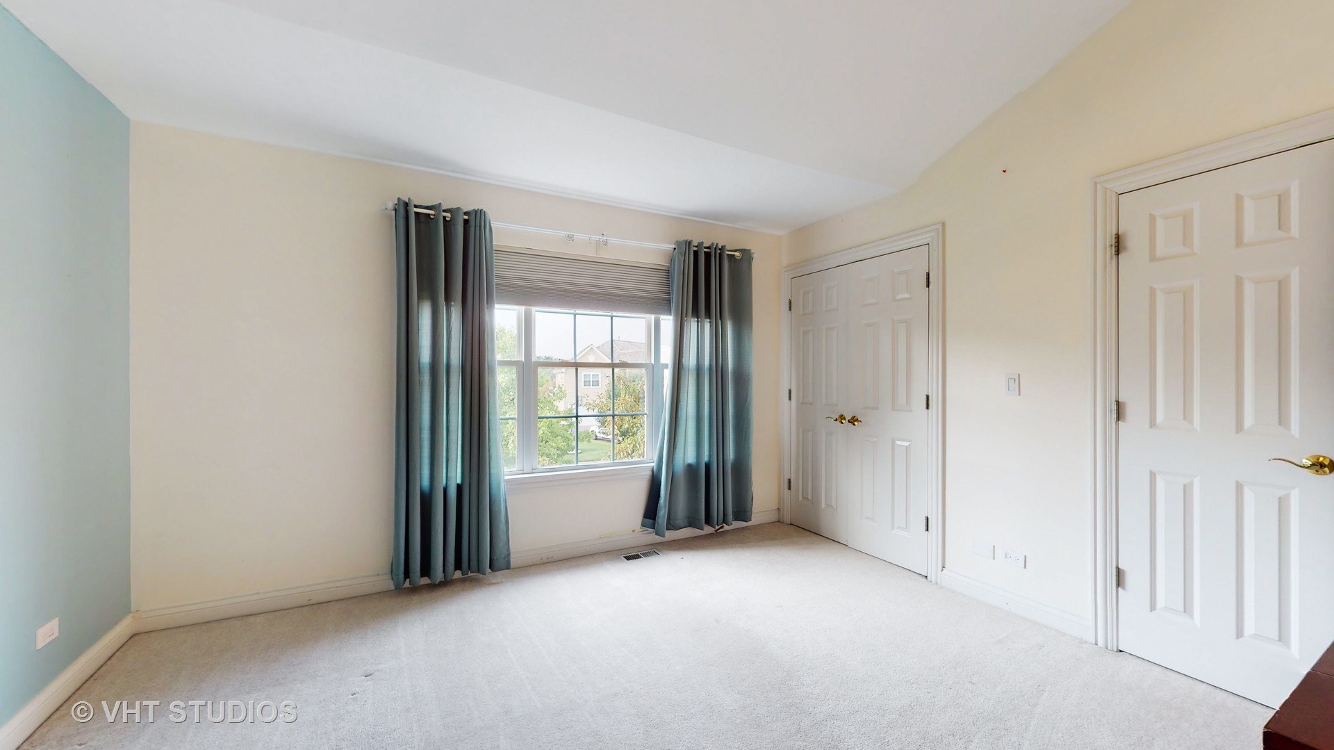 305 Saddle Lane Fox River Grove, IL 60021 - Photo 35 of 55 a view of an empty room with a window