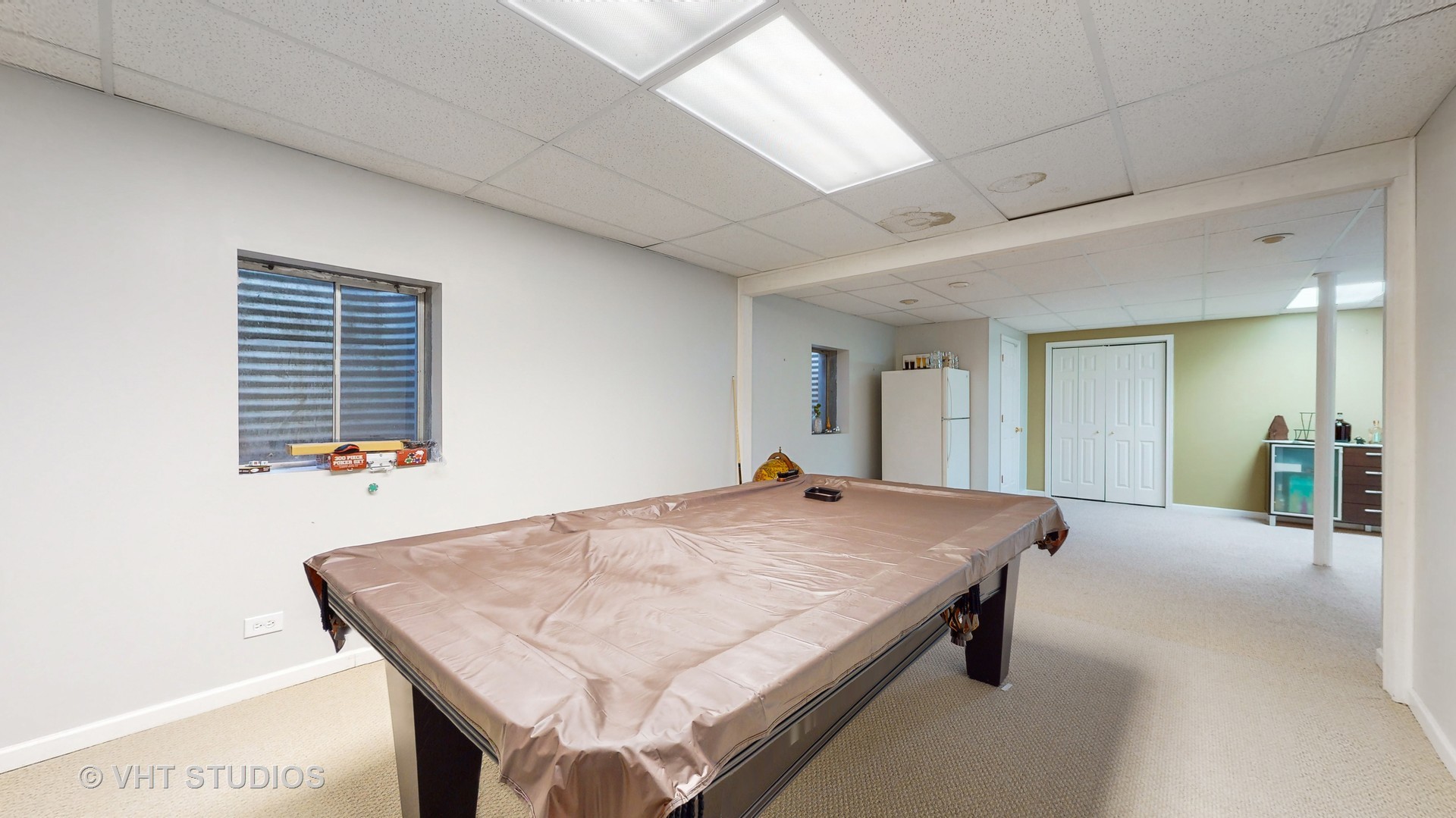 305 Saddle Lane Fox River Grove, IL 60021 - Photo 45 of 55 a bedroom with a bed and a table