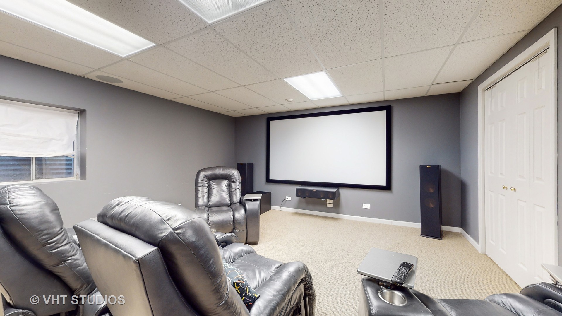 305 Saddle Lane Fox River Grove, IL 60021 - Photo 47 of 55 a room with furniture projector and screen
