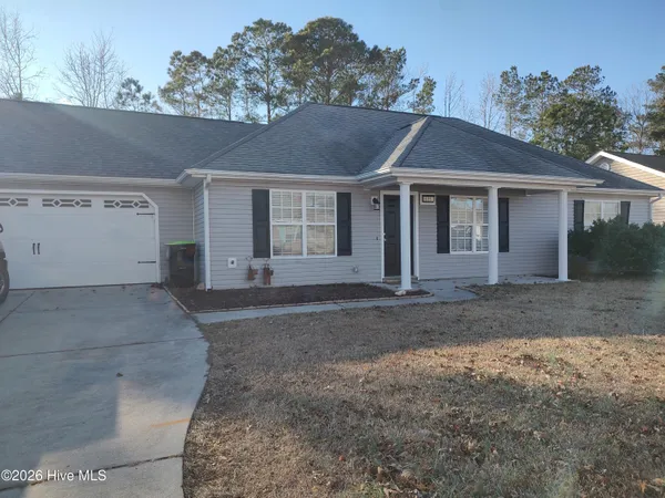 $1,950 | 133 Corinth Drive, New Bern, NC 28562