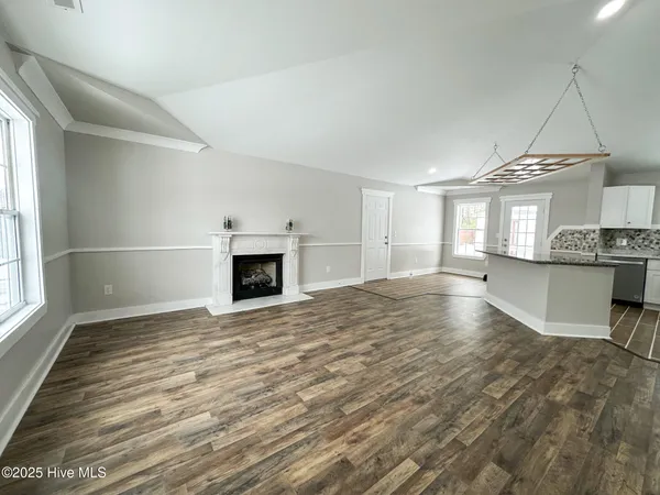 $1,950 | 133 Corinth Drive, New Bern, NC 28562