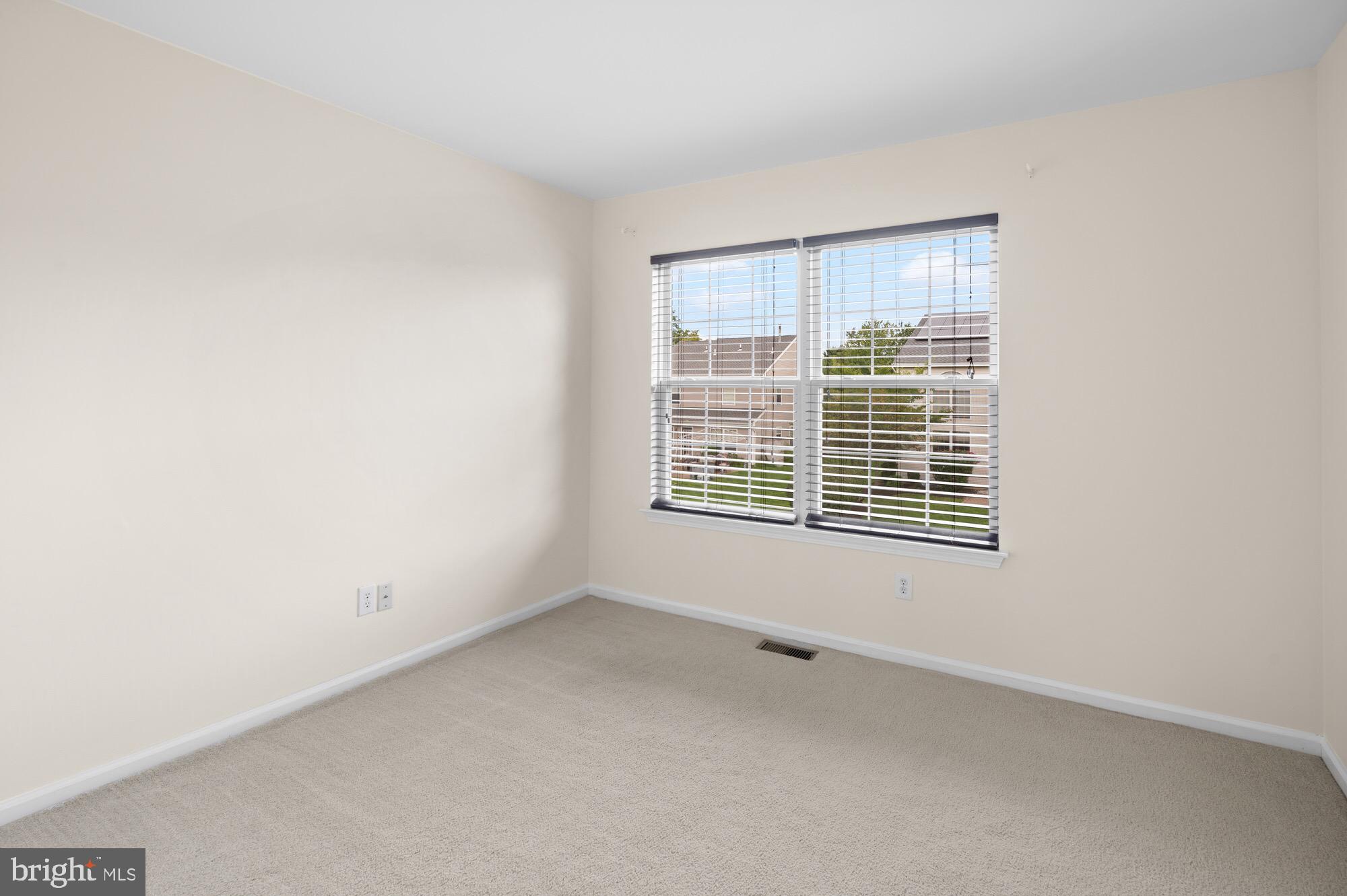 18 Coburn Road Pennington, NJ 08534 - Photo 27 of 40