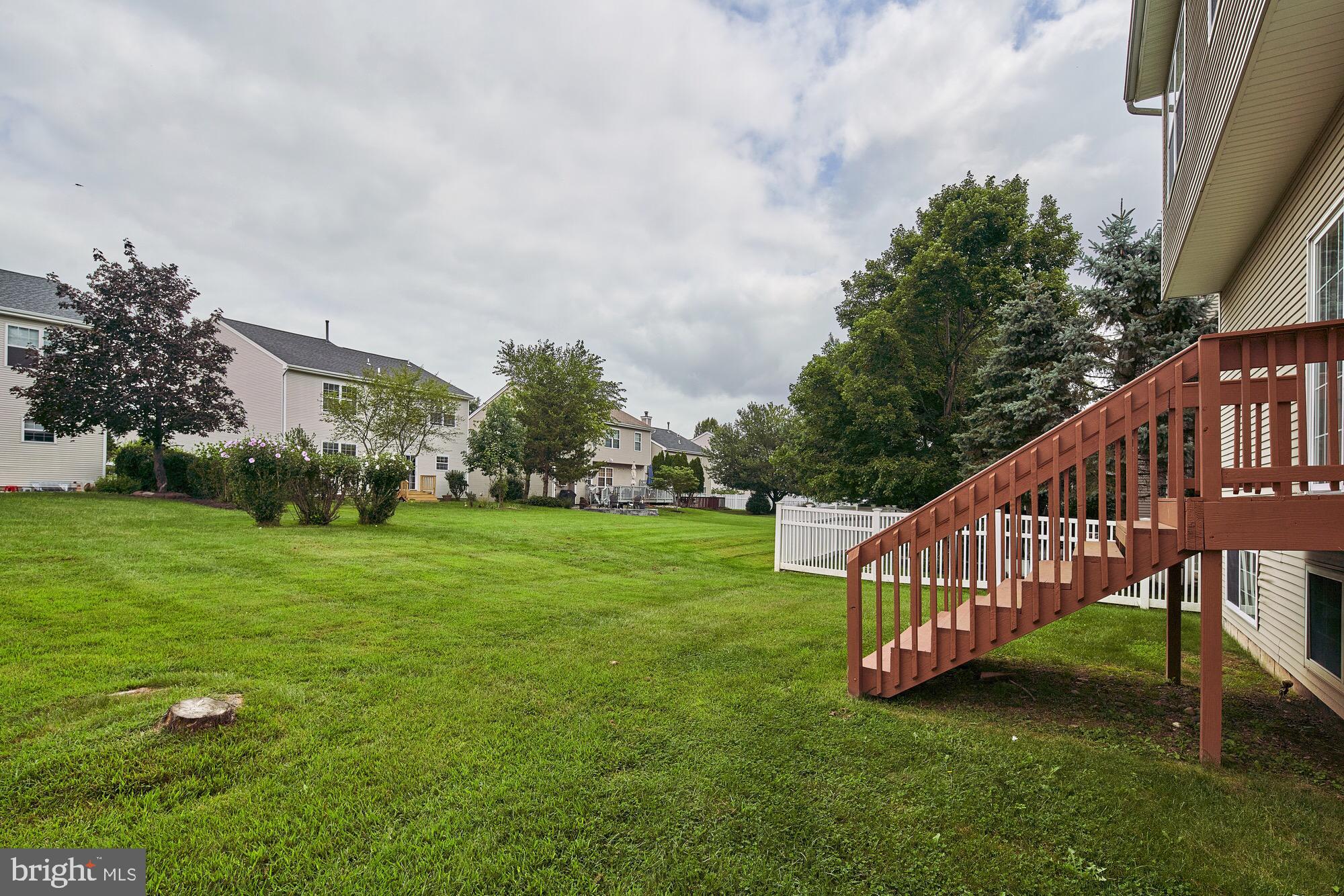 18 Coburn Road Pennington, NJ 08534 - Photo 38 of 40