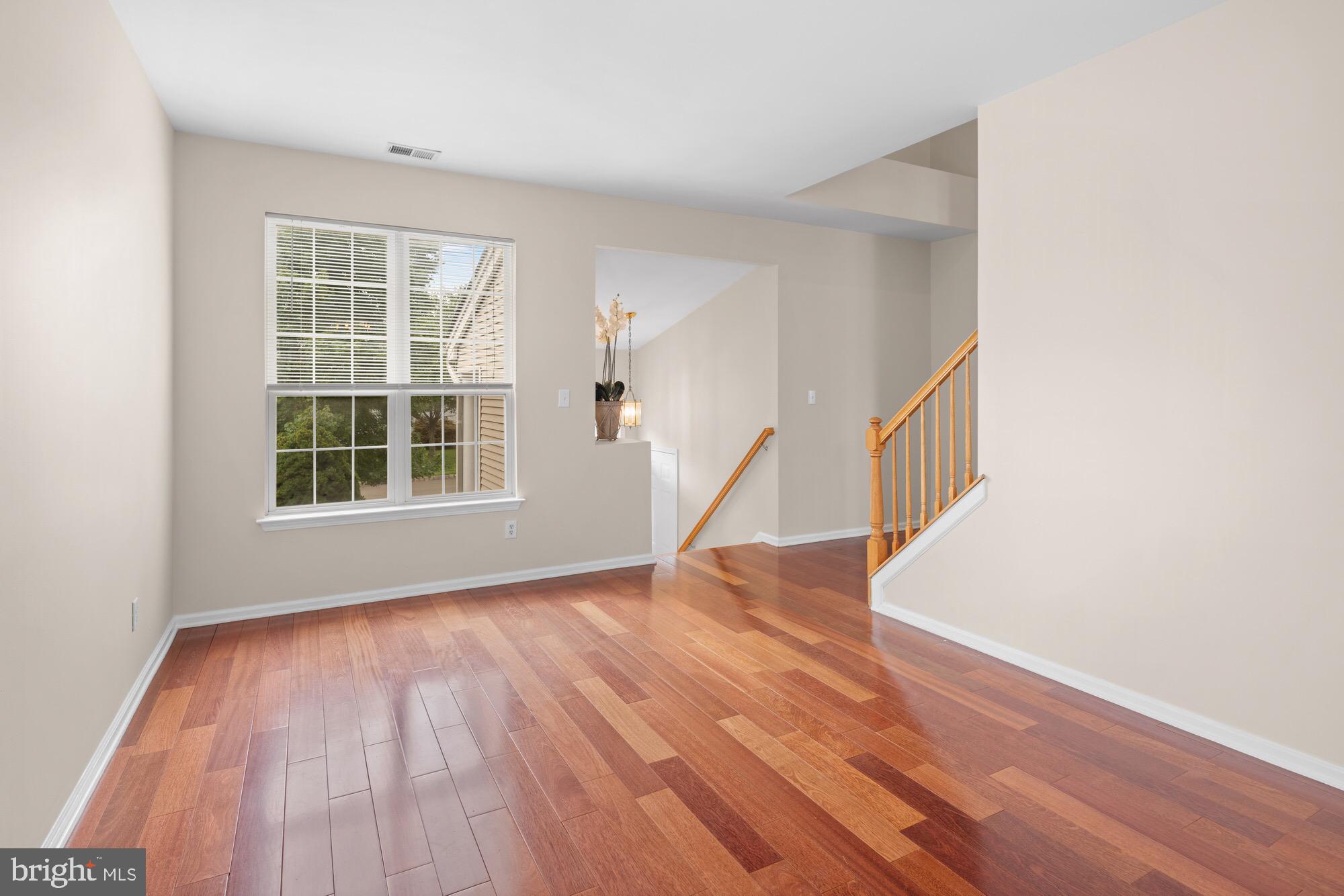 18 Coburn Road Pennington, NJ 08534 - Photo 8 of 40