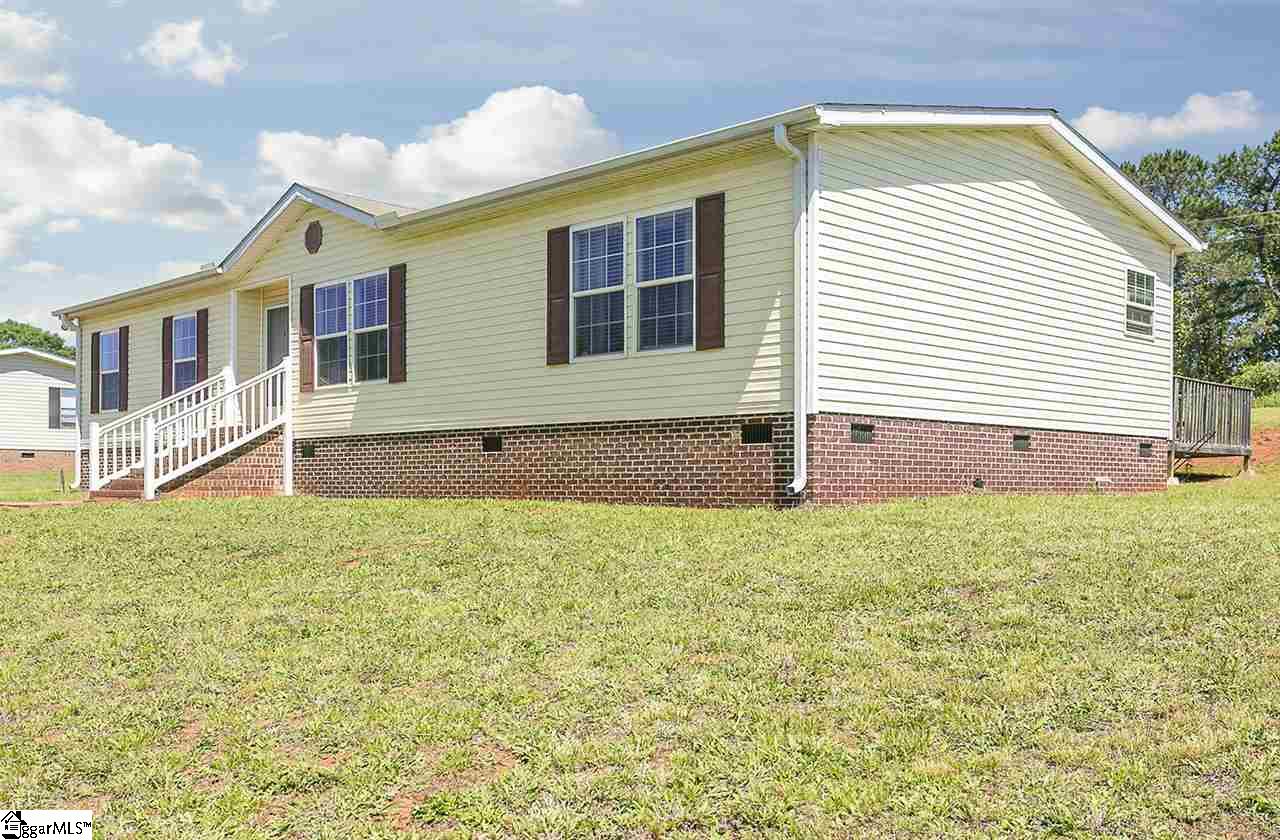 739 Shiloh Church Road Wellford, SC 29385 - Photo 3 of 24 Gallery Image 3