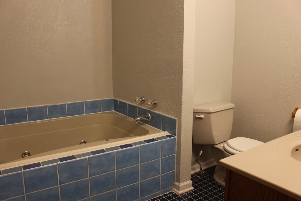 8205 Mildred Road Machesney Park, IL 61115 - Photo 8 of 20 Gallery Image 8