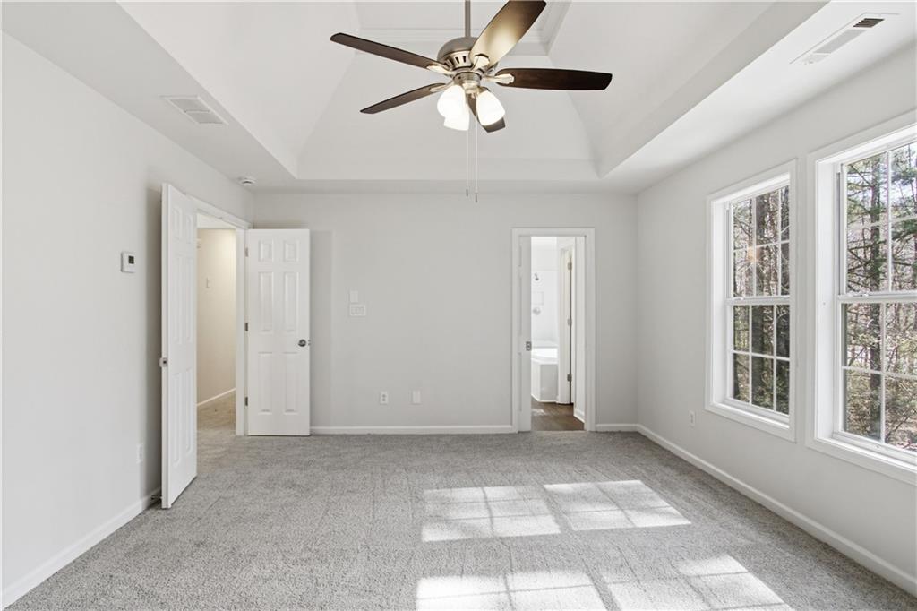 2296 Talbot Ridge Jonesboro, GA 30236 - Photo 14 of 44 a view of an empty room with a window