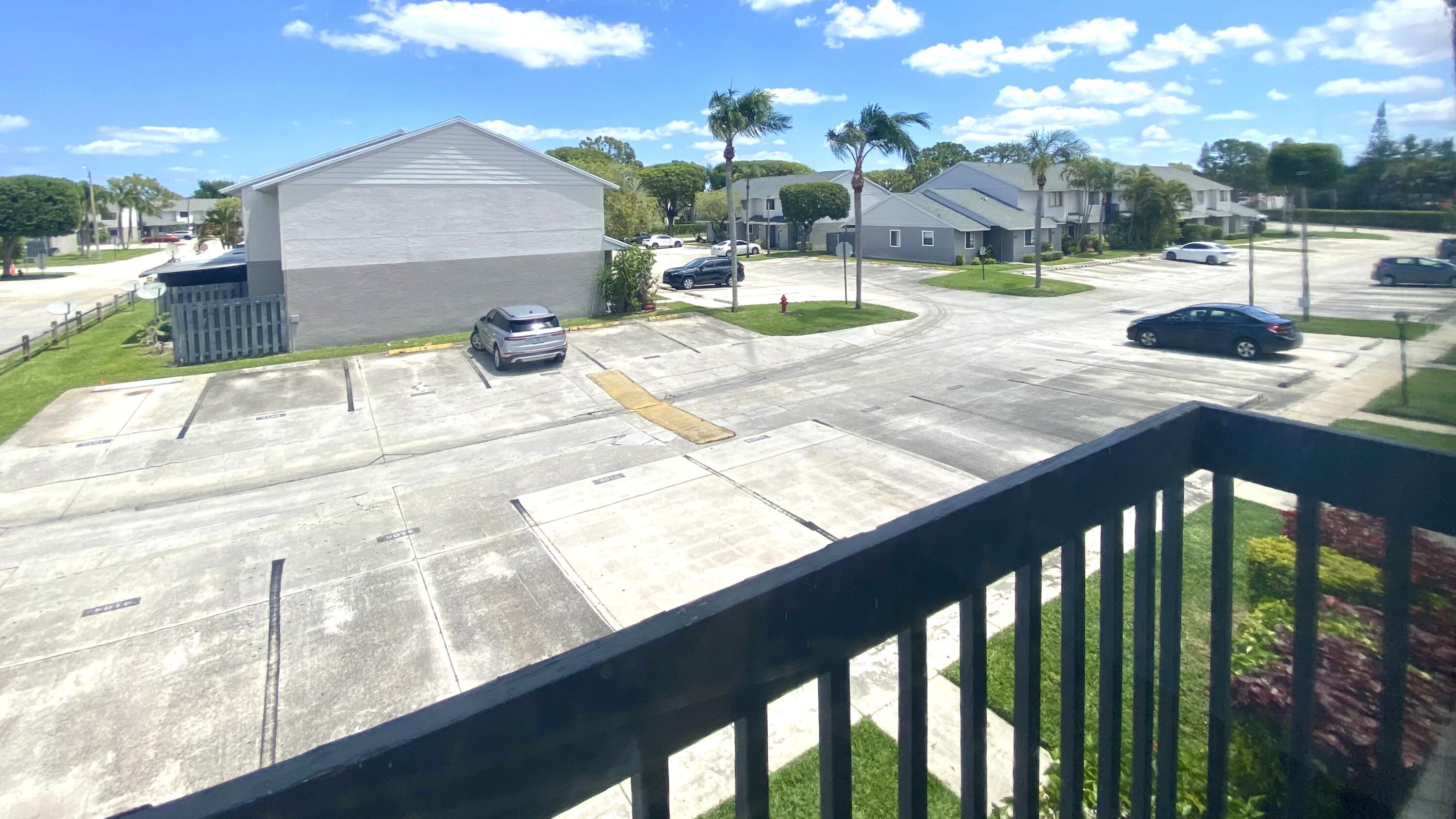 4104 Inlet Circle, Unit 4104 Greenacres, FL 33463 - Photo 26 of 36 7