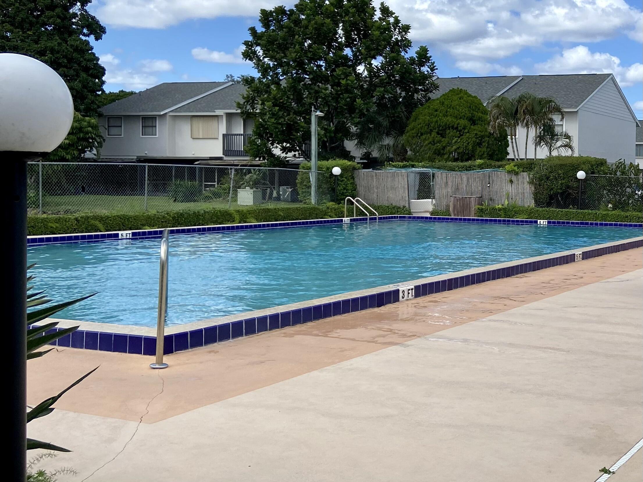 4104 Inlet Circle, Unit 4104 Greenacres, FL 33463 - Photo 33 of 36 IMG_E2074