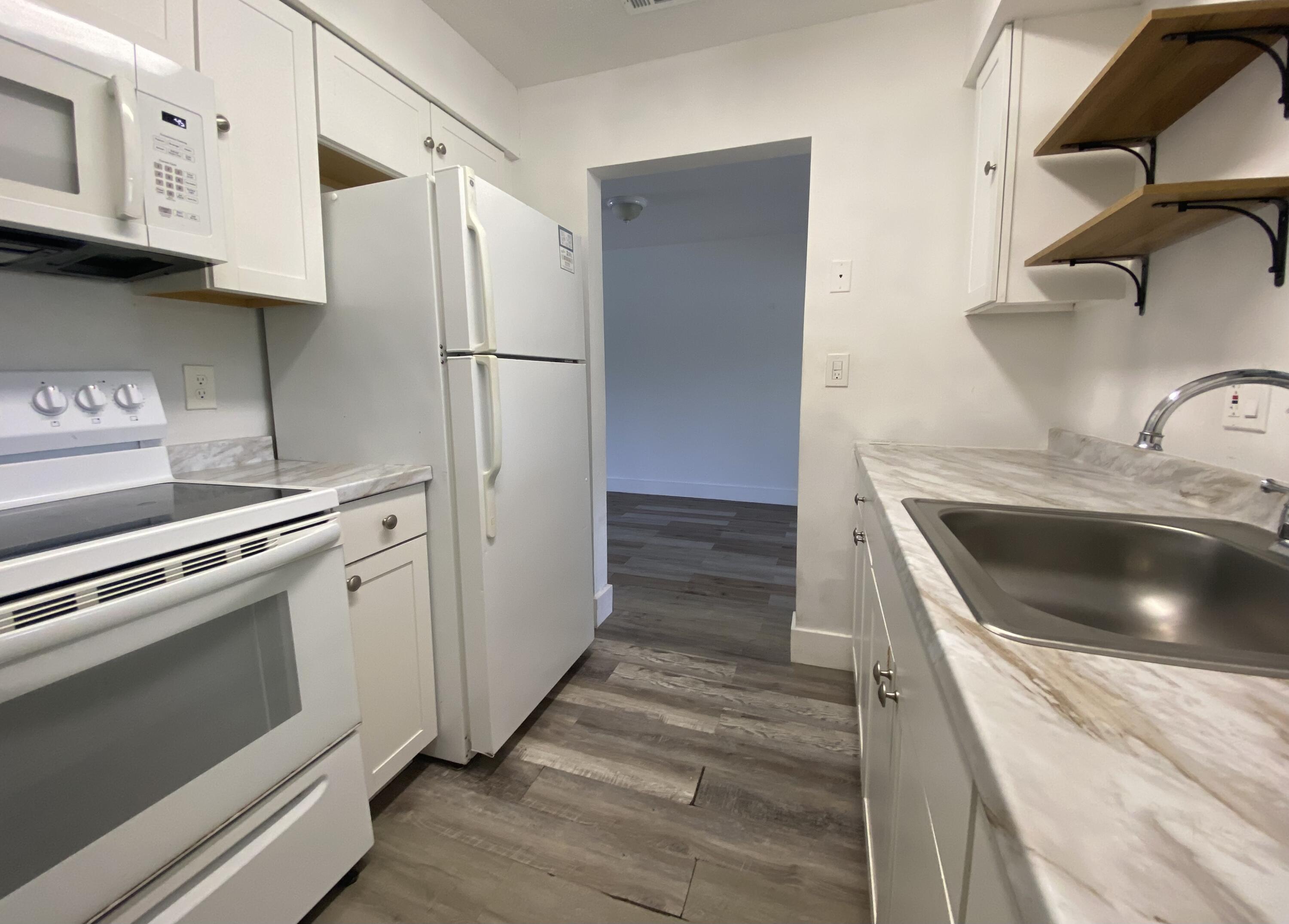 4104 Inlet Circle, Unit 4104 Greenacres, FL 33463 - Photo 10 of 36 22