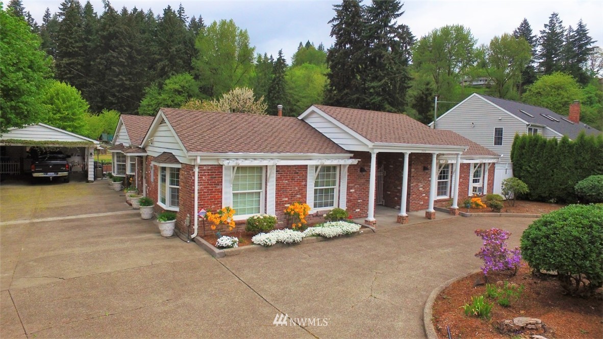 2424 Corman Road Longview, WA 98632 - Photo 1 of 40 Gallery Image 1