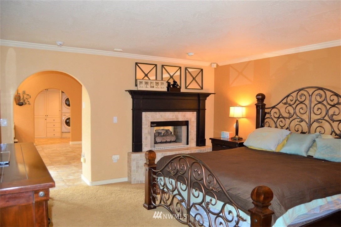 2424 Corman Road Longview, WA 98632 - Photo 13 of 40 Gallery Image 13
