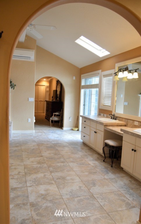 2424 Corman Road Longview, WA 98632 - Photo 19 of 40 Gallery Image 19