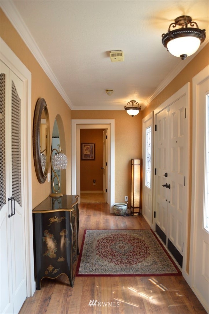 2424 Corman Road Longview, WA 98632 - Photo 7 of 40 Gallery Image 7