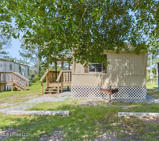 $1,150 | 11213 Dobson Road, Unit 6, Gulfport, MS 39503