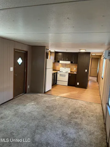 $1,150 | 11213 Dobson Road, Unit 6, Gulfport, MS 39503