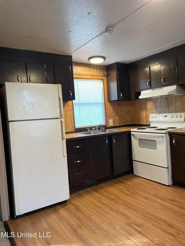 $1,150 | 11213 Dobson Road, Unit 6, Gulfport, MS 39503