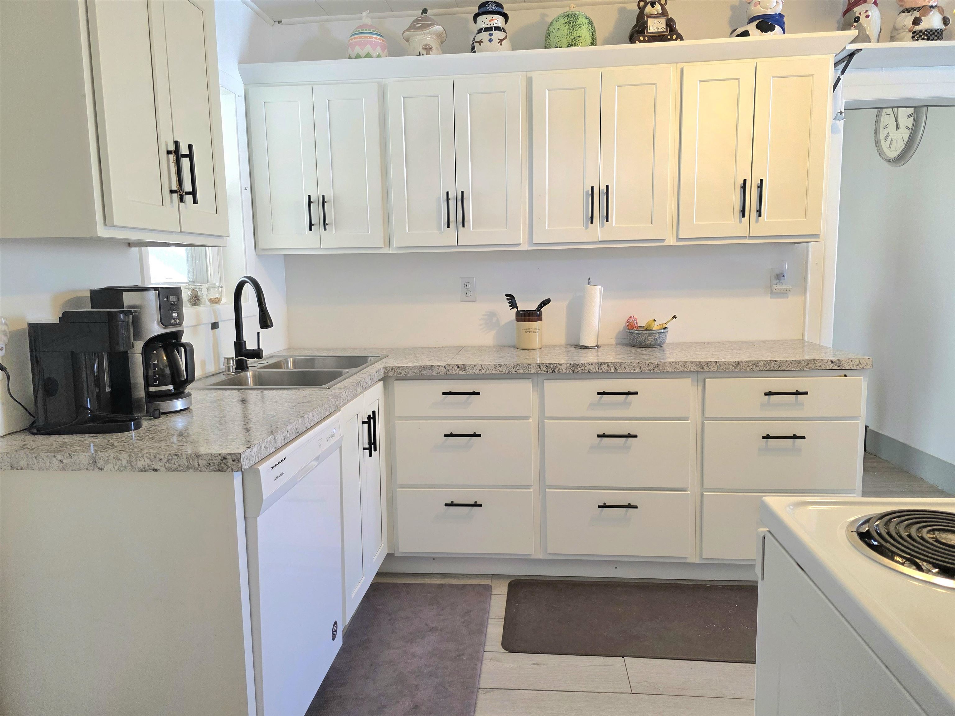 206 Railroad Street Elroy, WI 53929 - Photo 13 of 22