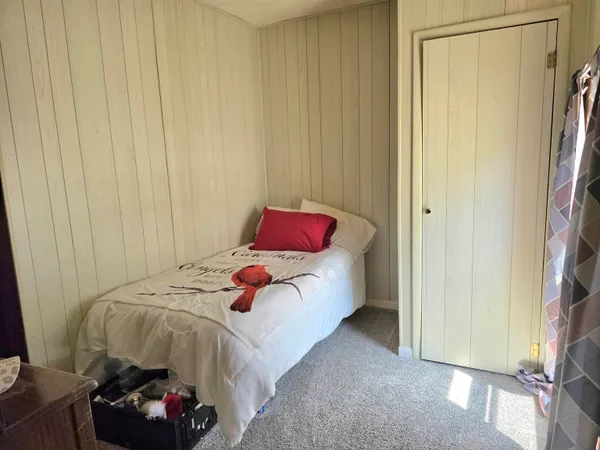 $137,000 | 206 Railroad Street, Elroy, WI 53929