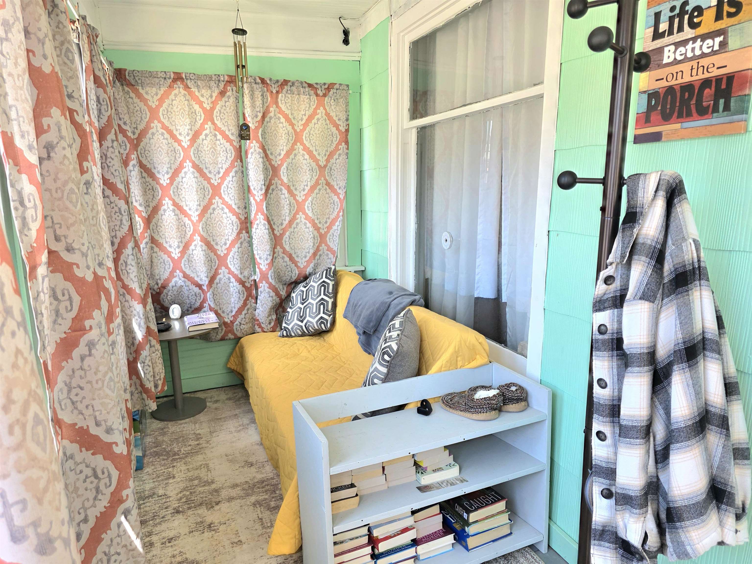 206 Railroad Street Elroy, WI 53929 - Photo 9 of 22