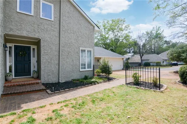 $685,000 | 2560 Links End, Roswell, GA 30076