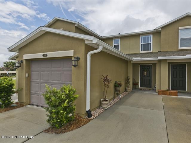 216 Michelangelo Place St. Augustine, FL 32084 - Photo 2 of 18 a house with a outdoor space