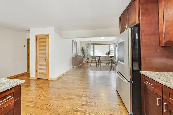 $3,500 | 1108 Fortuna Avenue, Unit 2, Park Ridge, IL 60068